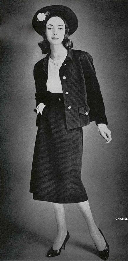 vintage chanel 1950|1950 chanel powersuit.